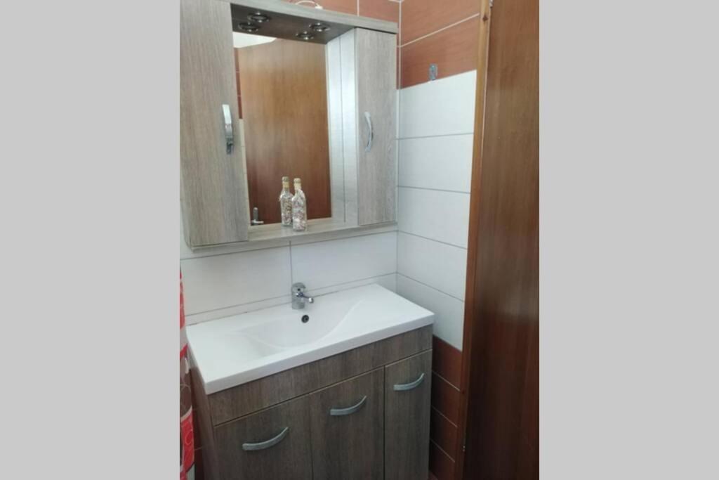 Vicky'S Apartment Near To The Airport Ολόκληρο Διαμέρισμα Antimachia Eksteriør bilde
